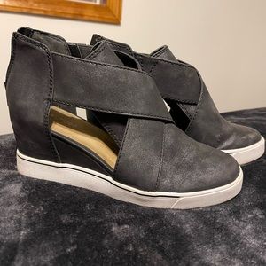 Heel boots. Lightly worn.